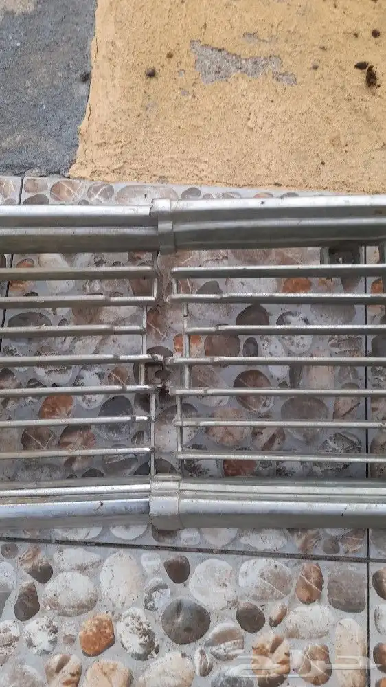 قطع هايلكس 77 او 78 طبلون مع شبك دركسون واغراض اخ 6