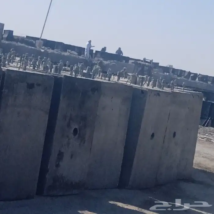 يوجد لدينا حواجز خراسانيه جاهزه جميع المقاسات 3