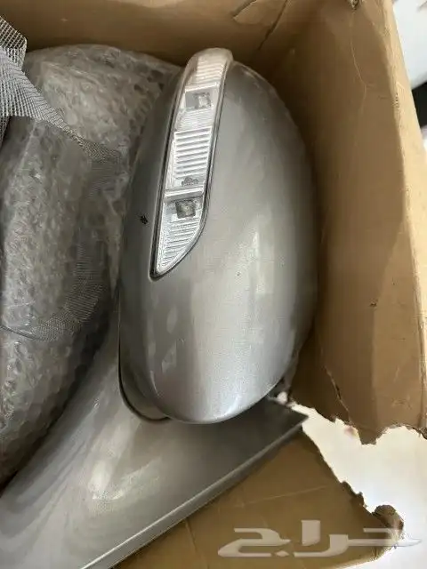 للبيع اصطبات خلفيه ومرايات مرسيدس بنوراما 1