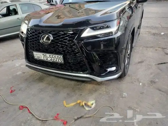نسافات جيب لكزس 2024 3