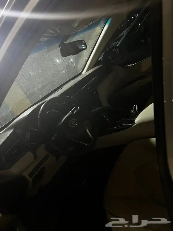 كامري 2020 خليجي مصدومه تشليح قطع غيار فقط 0