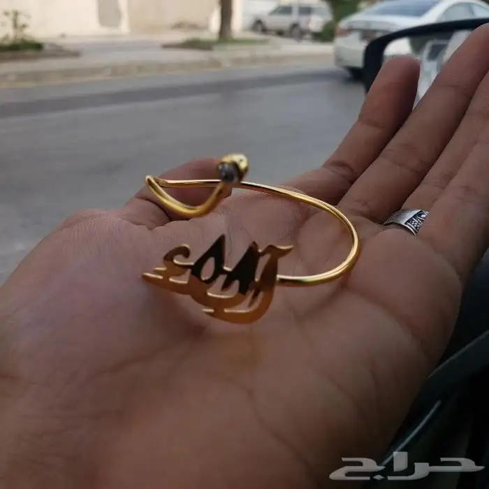 تعليقات سياره   سلاسل اساور خواتم   بروشات كبك س 4