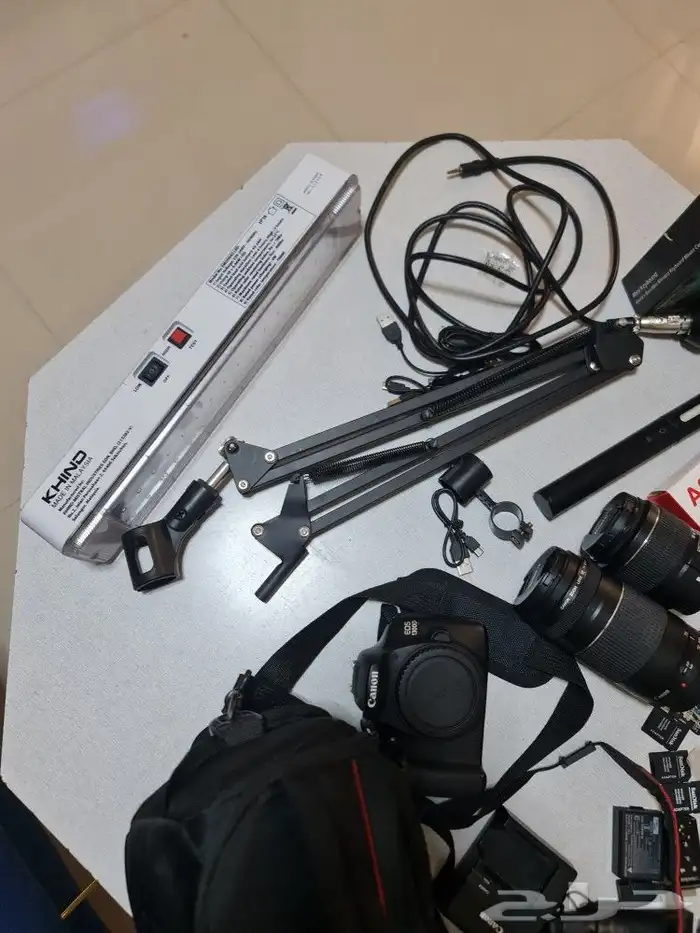 معدات تصوير يويتويبر كاميرا كانونEOS1300D مع عدستين والكثير 12