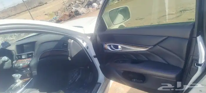 قطع غيار انفنتي كيو 70 Q70 تشليح 1