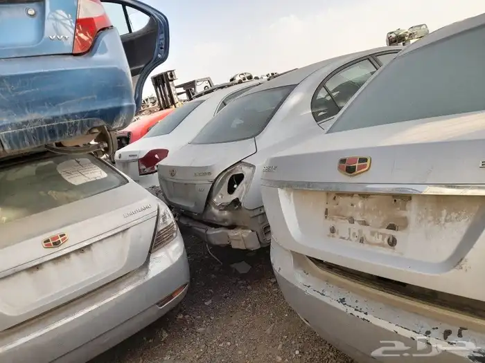 قطع غيار سيارات جيلى حجم7 وحجم8 وجيلى باندا مستعملة بالريا 3