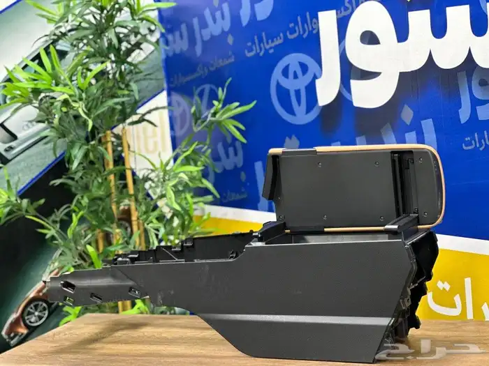 تكايات افالون و لكزس Es 2019 الي 2023 6