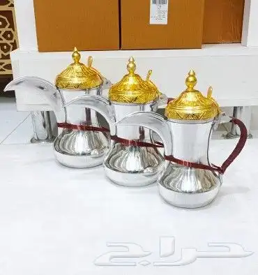 السلام عليكم يوجد لدينا جميع انواع الدلال للتراثيات والنحاسي 0