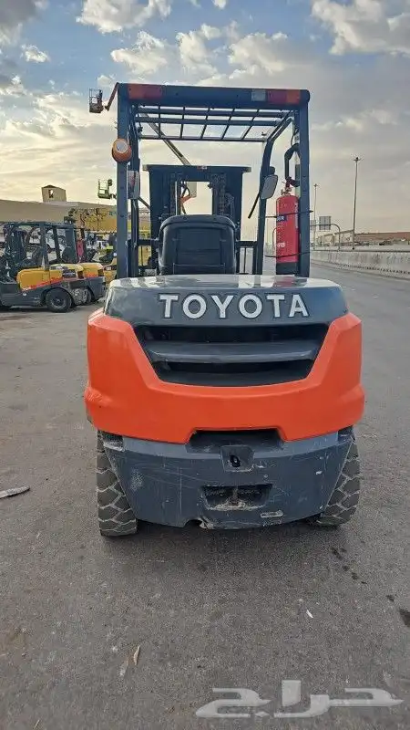 للإيجار جميع الفركلفت متوفر جميع الأحجام 1
