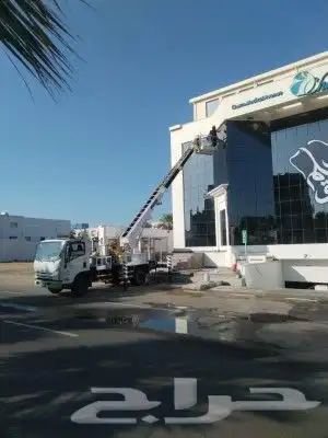 نضافة الوحات الاعلانيه ونضافة العماير و الشقق والمحلات 4