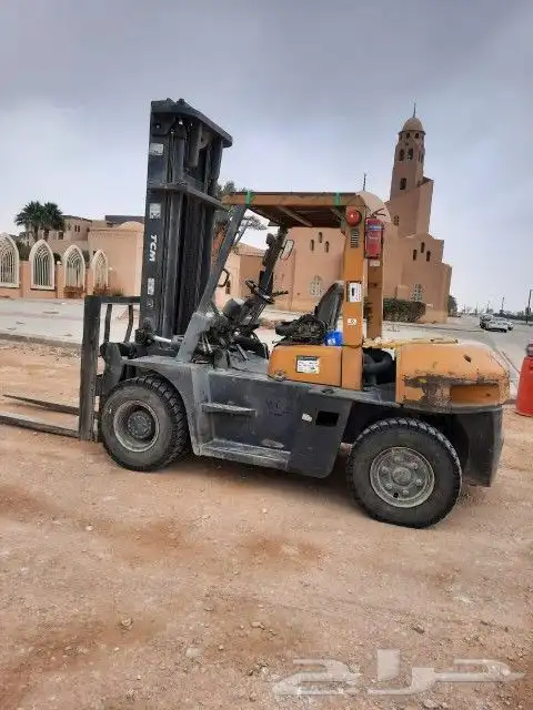 فوركلفت للايجار رافعات شوكيه 3