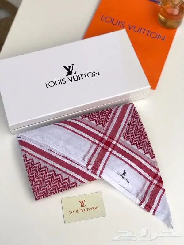 هداياء شماغات درجه اولى طبق الأصل 24