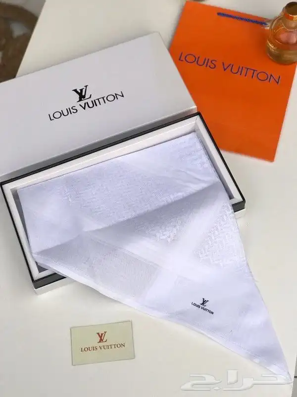 هداياء شماغات درجه اولى طبق الأصل 19