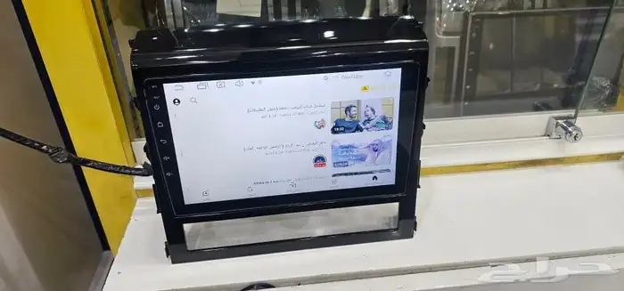 شاشه لاندكروزر من 2016 إلى 2021 1