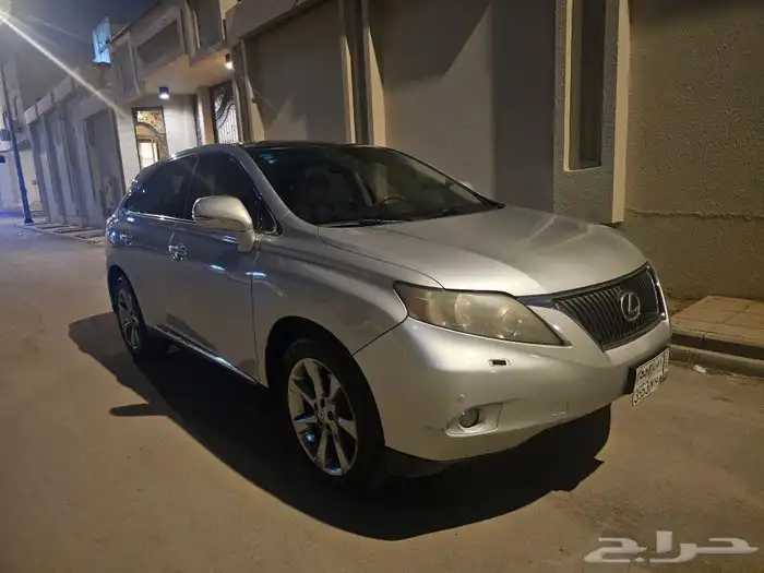 جيب لكزس ار اكس 350 موديل 2009 4