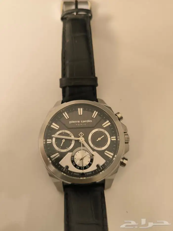 ساعات لقطه للي بياخذها 0