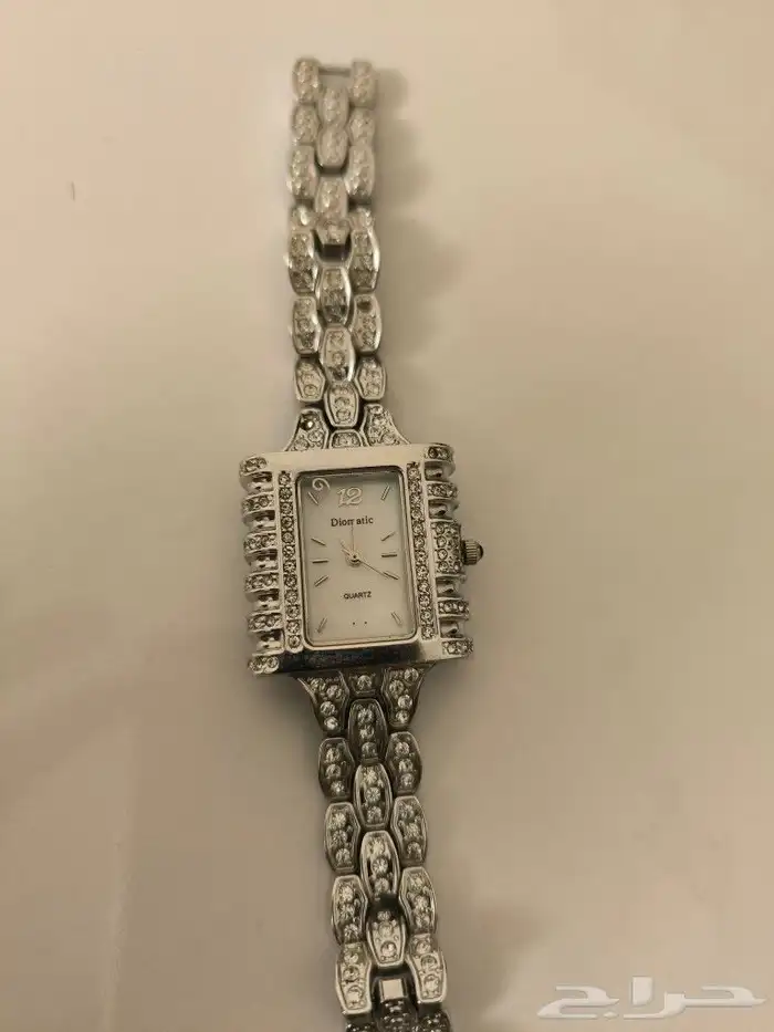 ساعات لقطه للي بياخذها 6