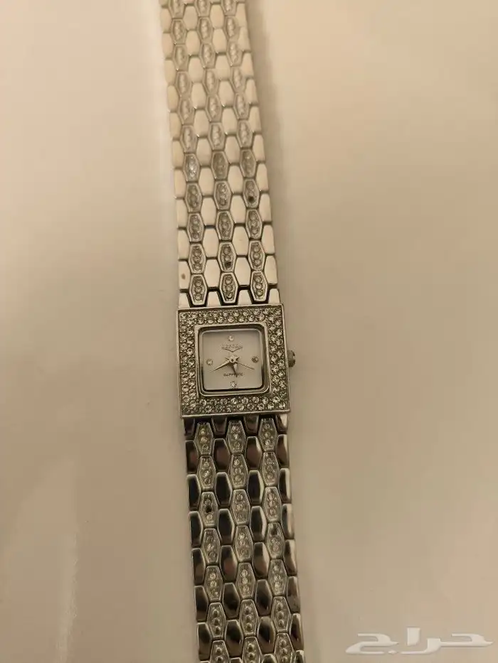 ساعات لقطه للي بياخذها 5