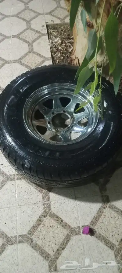 جنط جيب نيسان مقاس 15على اشرط لا رجه ولا غيره 3