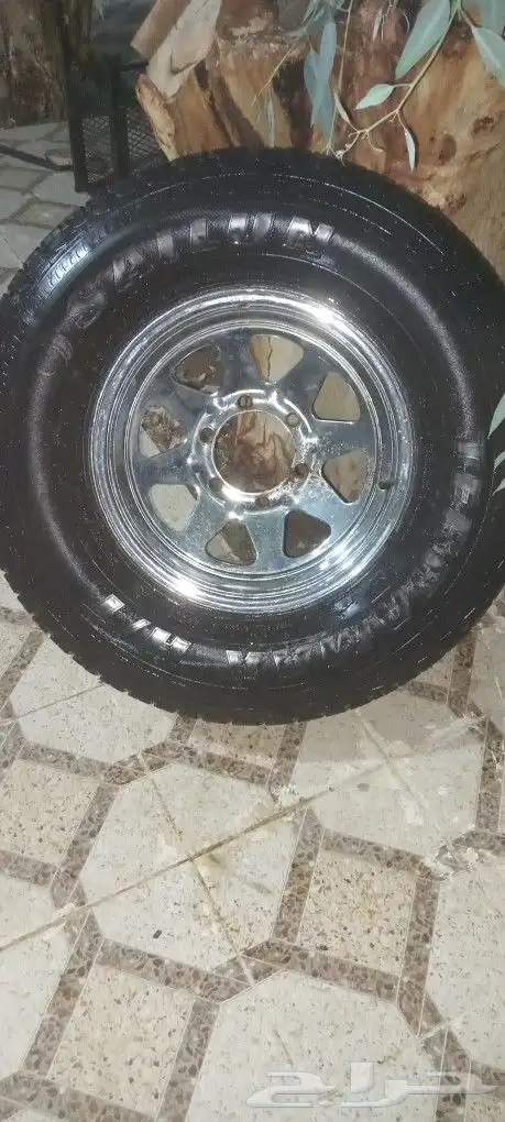 جنط جيب نيسان مقاس 15على اشرط لا رجه ولا غيره 2