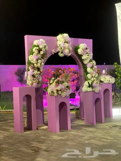 ديكورات حفلات شاشات عرض صوتيات واضاءات وتنظيم مؤتمرات ومعارض 8