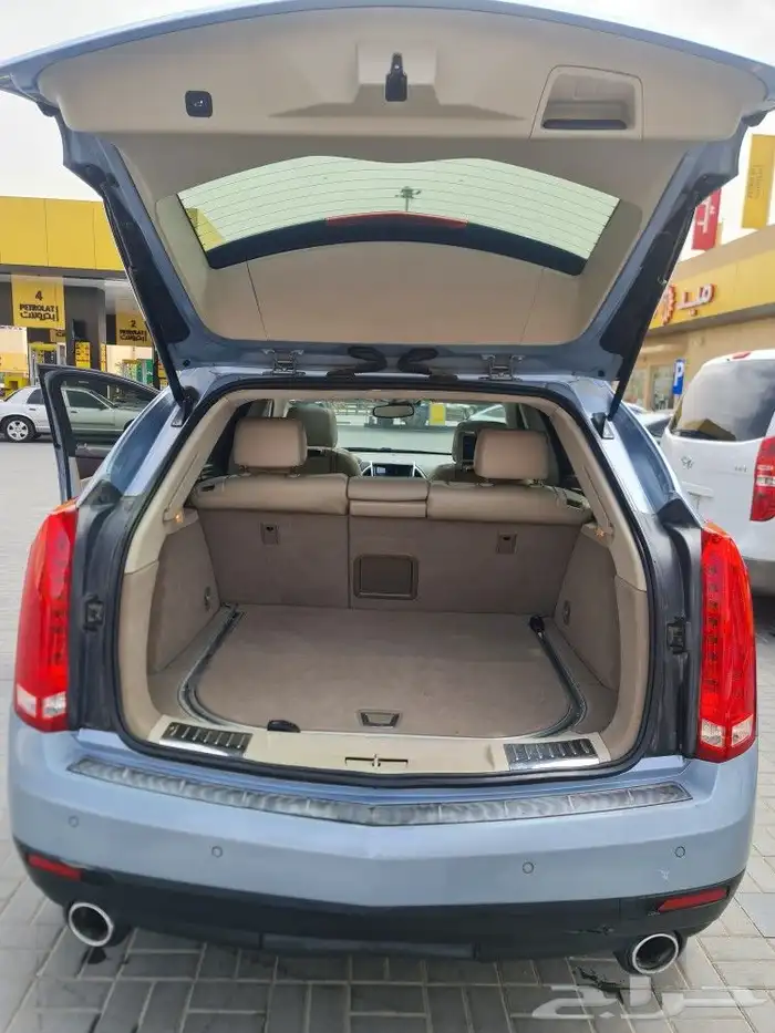 كاديلاك SRX 7