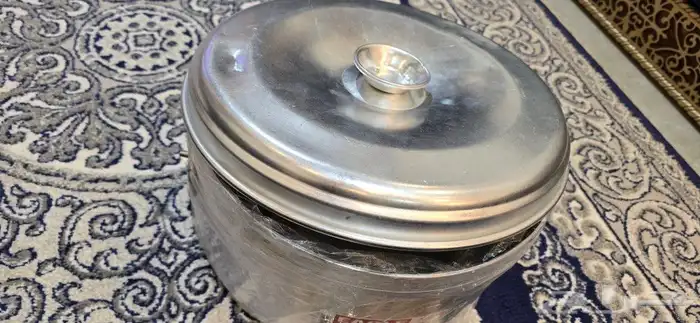 للبيع شنطة شاهي وطبخ جديدة وقدر جديد 4