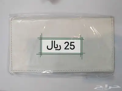 محافظ و حاملات بطاقات 10