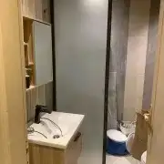 زجاج  المنيوم  نوافد  ابواب  وجهات محلات  شور قاطع  سكريت 4