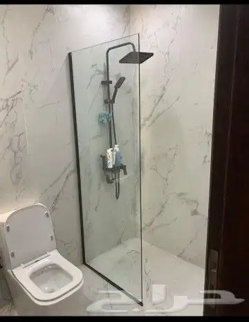 زجاج  المنيوم  نوافد  ابواب  وجهات محلات  شور قاطع  سكريت 9