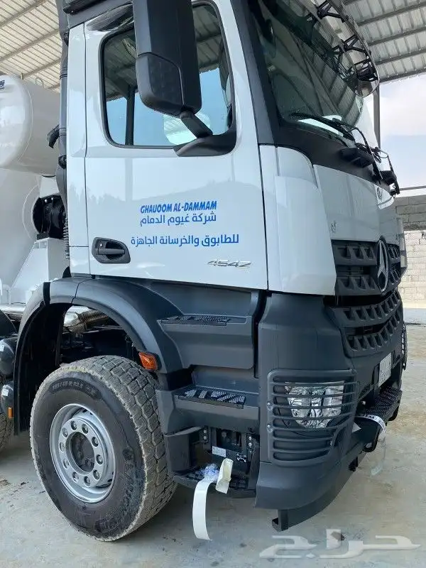 طباعة وتركيب ستيكر سيارات 1