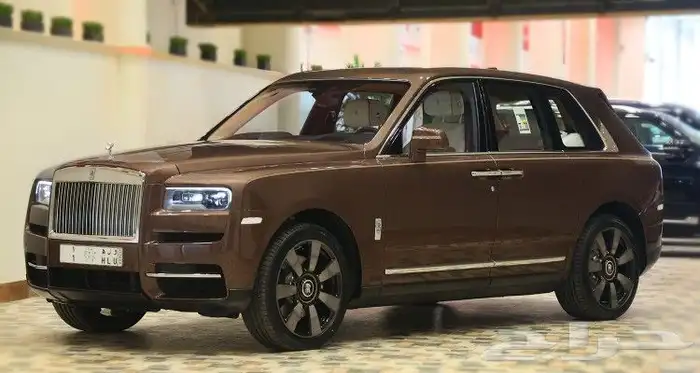 رولز رويس Cullinan 2023 0