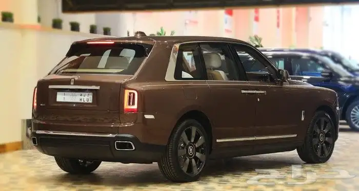 رولز رويس Cullinan 2023 7