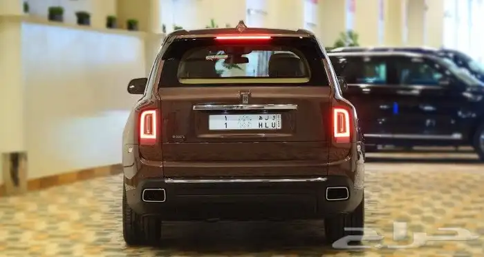 رولز رويس Cullinan 2023 8
