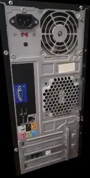 كمبيوتر مكتبي من شركة ديل Dell مستعمل نظيف 4