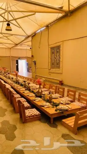 جلسات ارضيه وطاولات عشاء 0