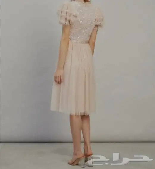 فستان نيدل أند ثريد للبيع قابل للبدل 11