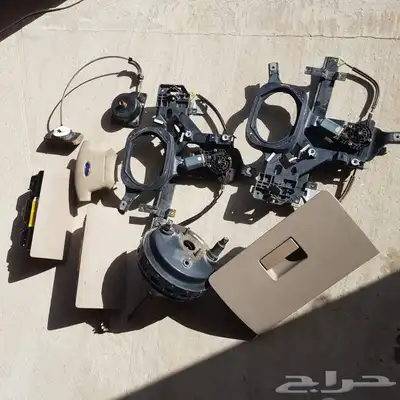 للبيع قطع غيار اكسبدشن 2006 مستخدمه اصليه 12