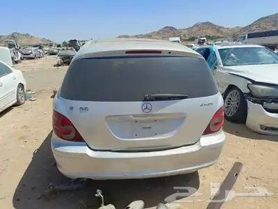 مرسيدس ار R للبيع قطع بي اسعار مخفضه حجم 350 3