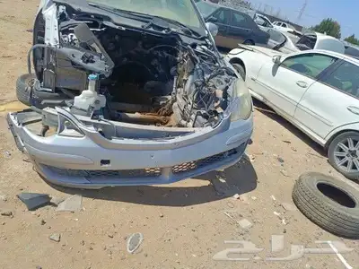 مرسيدس ار R للبيع قطع بي اسعار مخفضه حجم 350 4