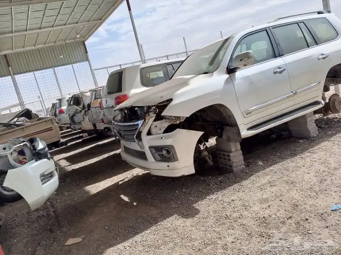 تويوتا هايلكس لاندكروزر ربع جميع الموديلات 2