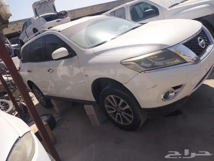 نيسان باثفندر 2015 دبل تشليح قطع غيار فقط القير خربان 3