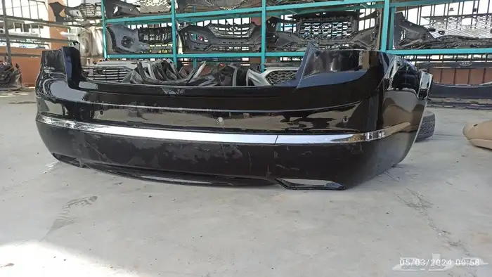 يوجد لدينا صدام كادينزا 2012 -2013اصلي وكاله 6