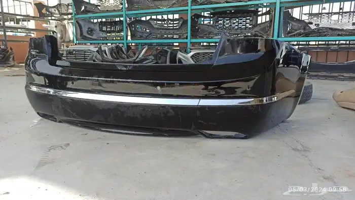 يوجد لدينا صدام كادينزا 2012 -2013اصلي وكاله 7