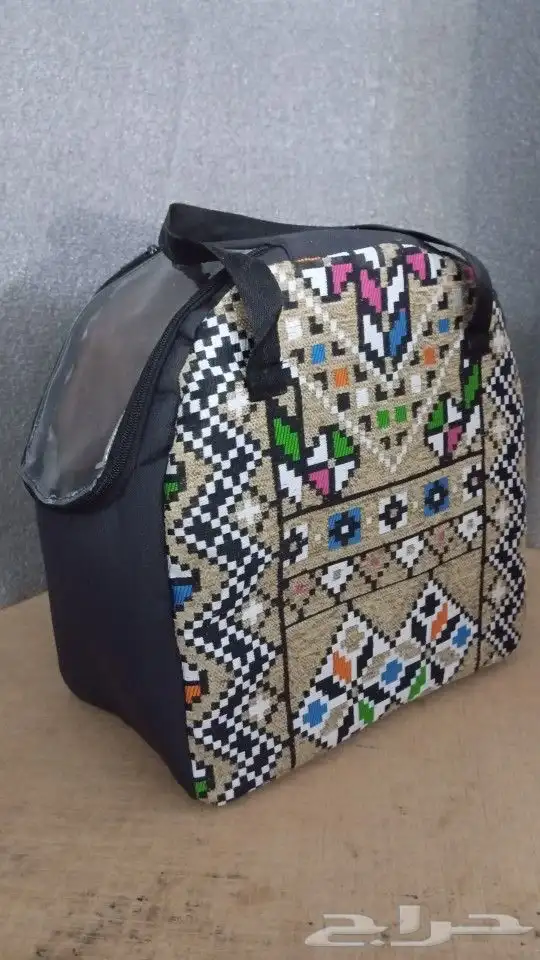 شنط بسعر المصنع 41