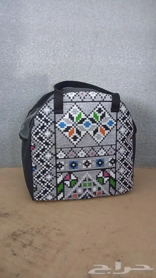 شنط بسعر المصنع 0