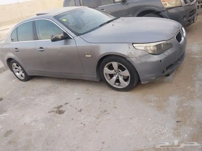 ا BMW 2005مصدوم تشليح قطع غيار 4