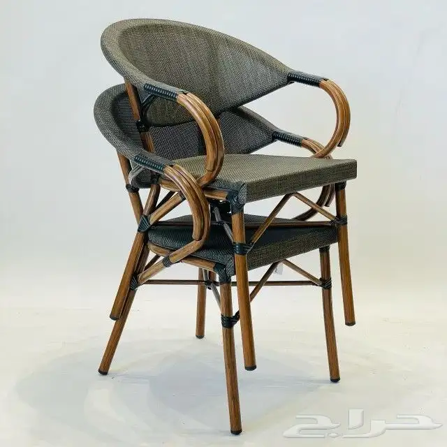 طاولات حديقة خارجية وكراسي 1