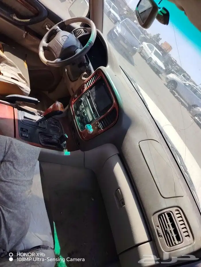 غطع غيار تشليح ليكزس لاندكروزر ربع شاص اف جي برادو فورتشنر 4