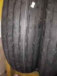 كفرات بالون ماكسس مقاس 900على 17 و825 على 17 و900على 16 و835 4