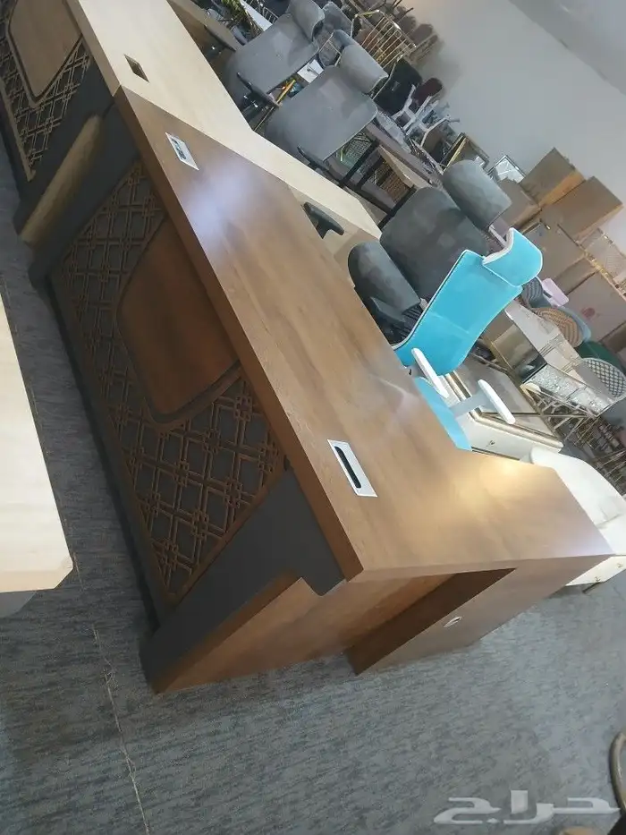 مكاتب بمقاصات وألوان مختلفه وأسعار طيبه 6